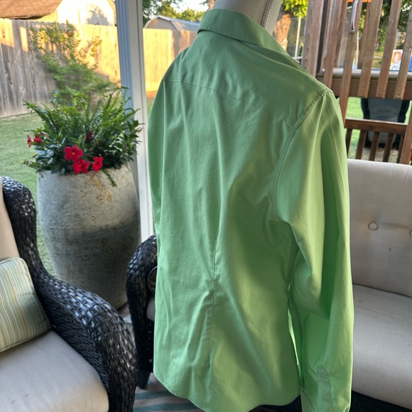 Lands' End Light Green Broadcloth Shirt - Picture 3 of 7